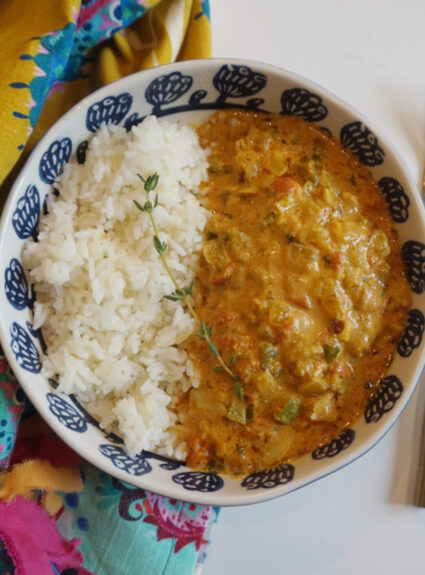 Butter Chicken with Rice and Naan