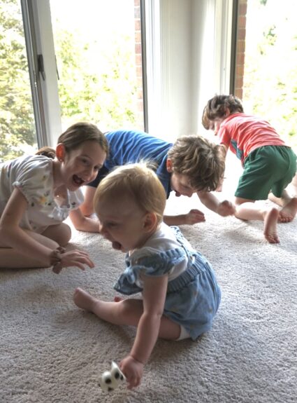 Episode 185: How I Structure Summer Weekdays with Four Small Children